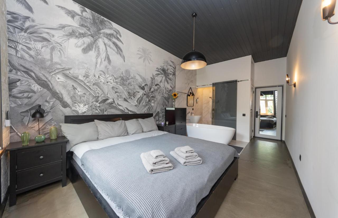 Apart Hotel On Zoloti Vorota 키예프 외부 사진