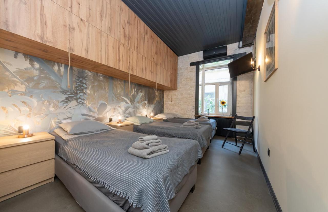 Apart Hotel On Zoloti Vorota 키예프 외부 사진