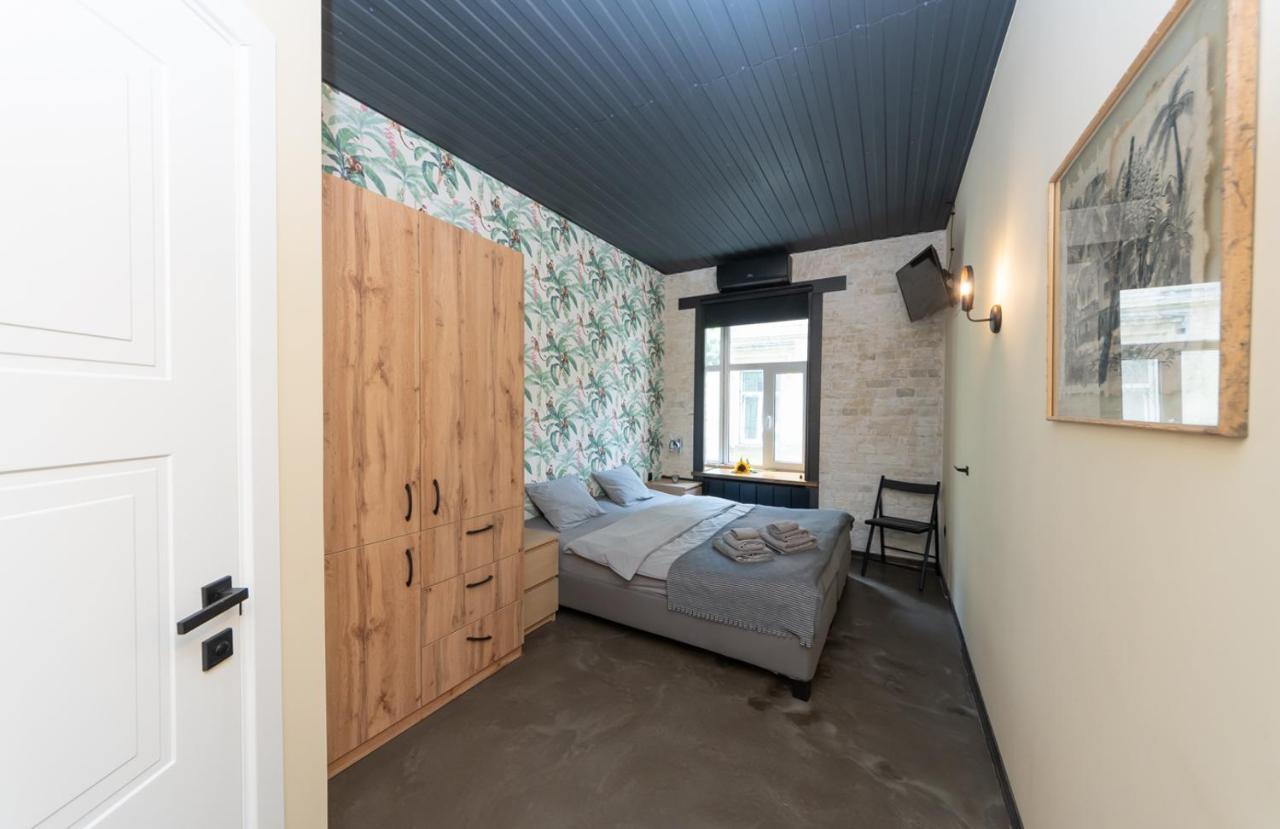 Apart Hotel On Zoloti Vorota 키예프 외부 사진